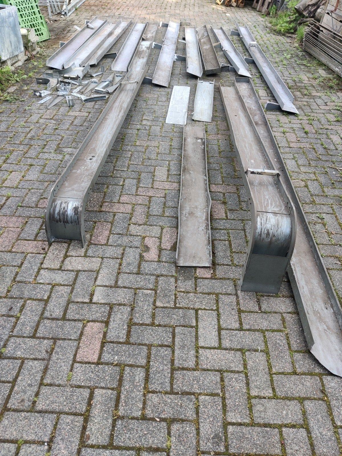 Stalen verzinkte kabelgoot ruim 41 meter vele extra's, Doe-het-zelf en Verbouw, Elektra en Kabels, Ophalen of Verzenden, Gebruikt