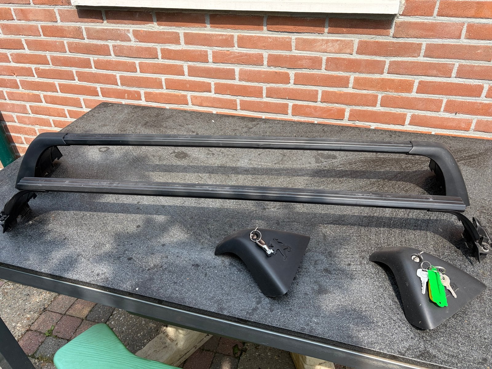 Peugeot 5008 (eerste type) dakdragers met 3 sleutels, Ophalen, Gebruikt