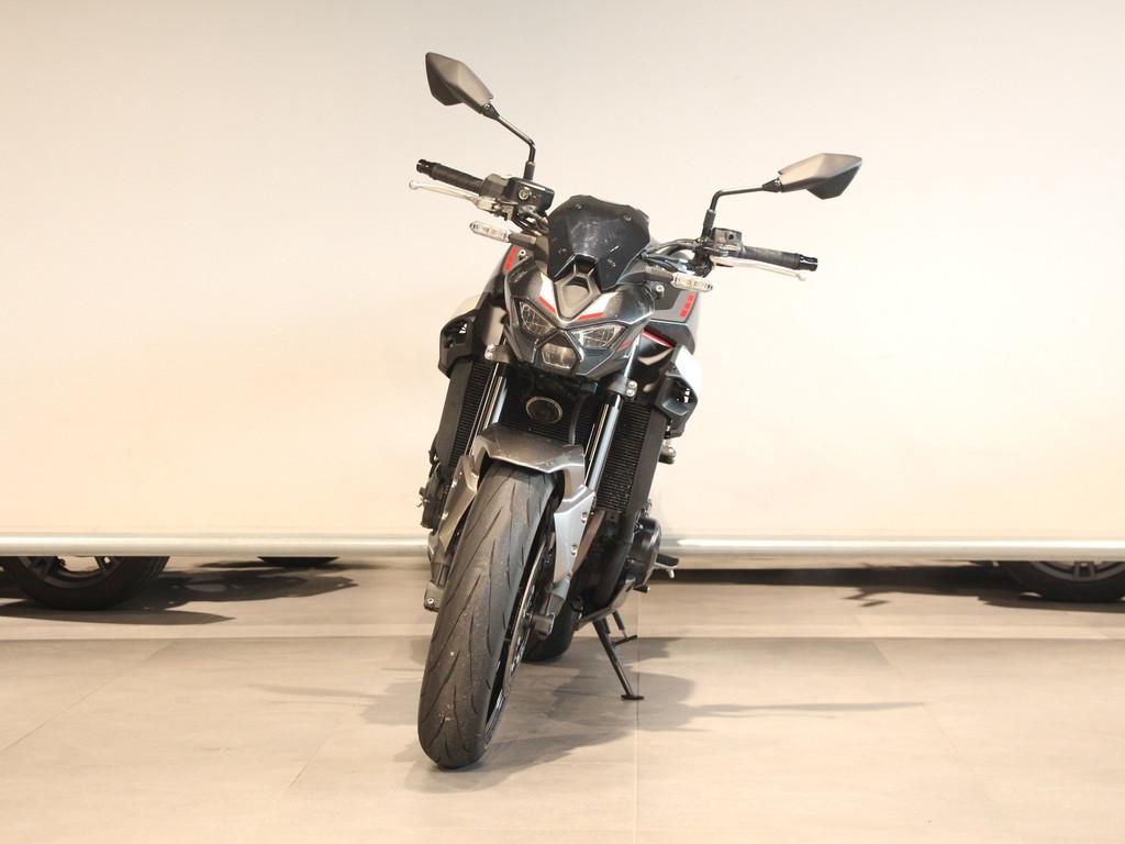 Kawasaki Z 900 35KW (bj 2025), Motoren, Motoren | Kawasaki, Bedrijf, Info@kawasaki.nl, Jacobus Spijkerdreef 1-3
2132 PZ  Hoofddorp, NL