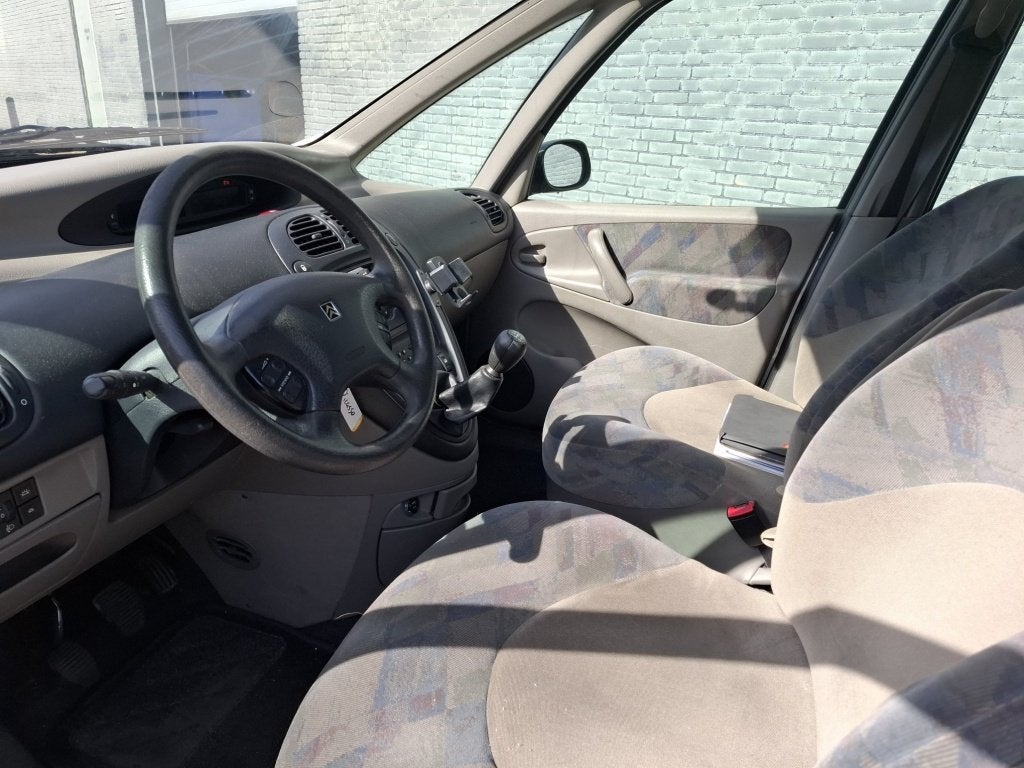 Citroën Xsara Picasso 1.8i-16V Airco Boekjes APK 04-27 ✅, Auto's, 13 km/l, 4 cilinders, 1749 cc, 116 pk