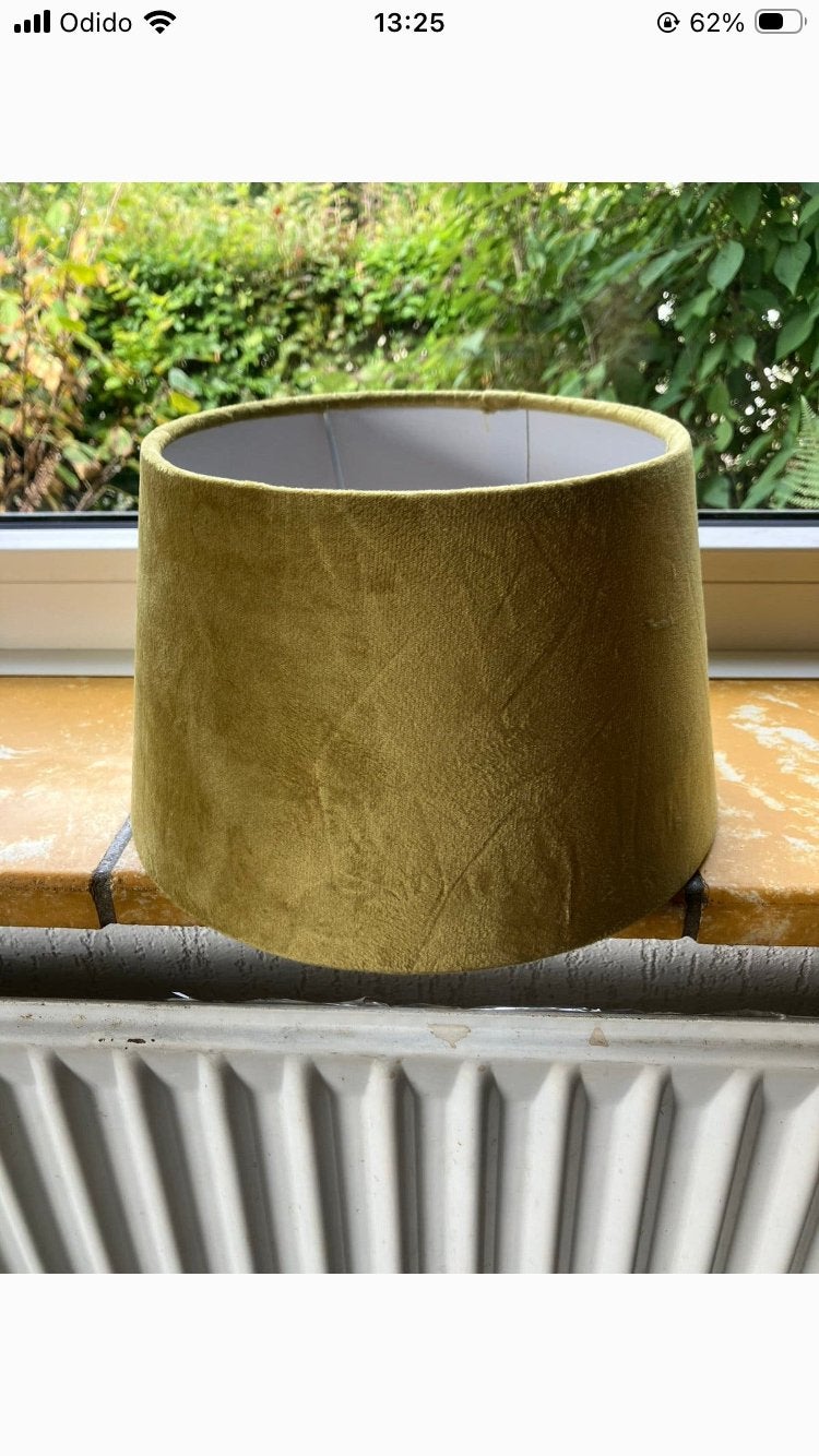 Tafellampje met nieuw kapje van Xenos - geel goud, Met schakelaar, Ophalen of Verzenden, Zo goed als nieuw, Geel