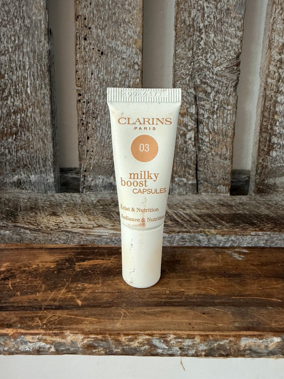 Clarins Milky Boost Capsules Mini 03, Ophalen of Verzenden, Zo goed als nieuw, Gehele gezicht
