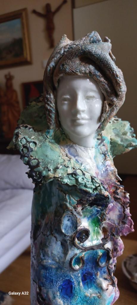Modern Keramisch Beeld -Dame -, Ophalen of Verzenden