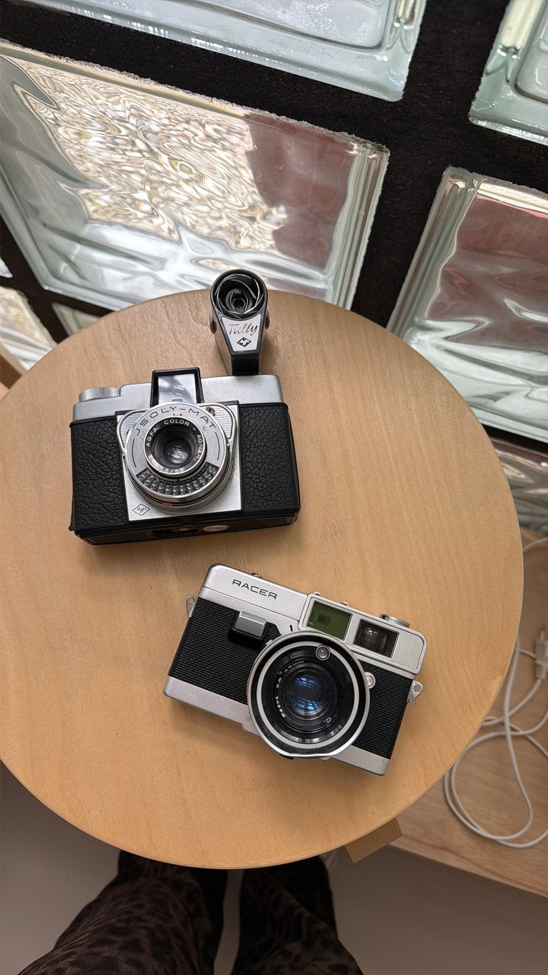 Twee vintage antieke camera’s retro object tully racer, Verzamelen, Fotografica en Filmapparatuur, Ophalen of Verzenden, Voor 1940