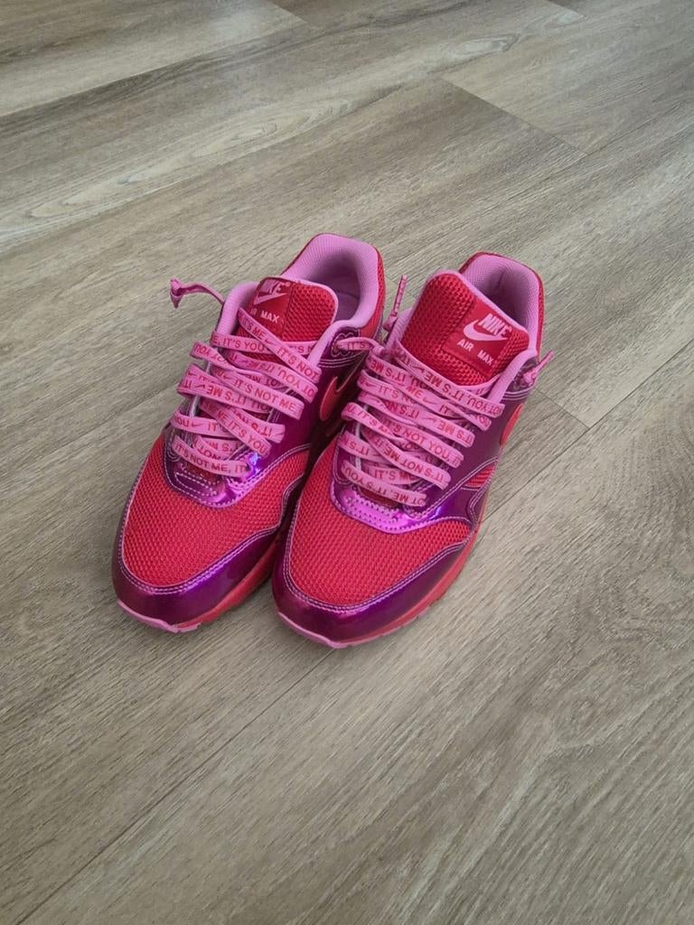 Nike air max 1 valentine's  day, Nike air, Ophalen of Verzenden, Sneakers of Gympen, Zo goed als nieuw