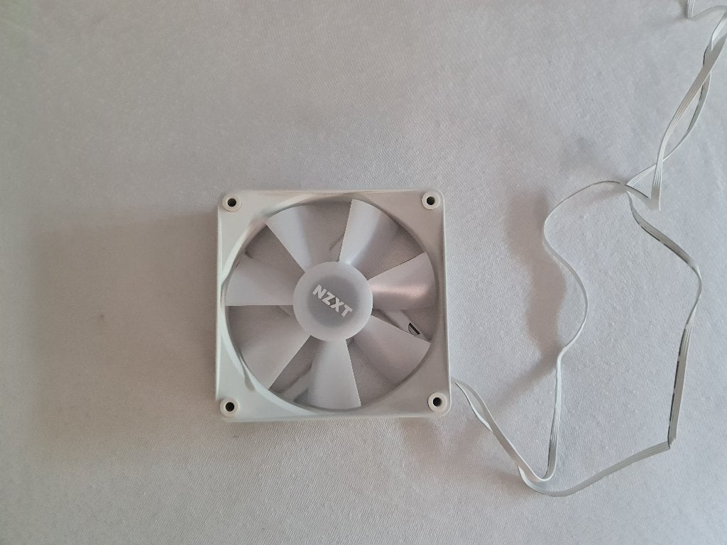 NZXT F120 Core RGB Fan (3x), Computers en Software, Computerkoelers, Ophalen of Verzenden, Gebruikt, Luchtkoeling