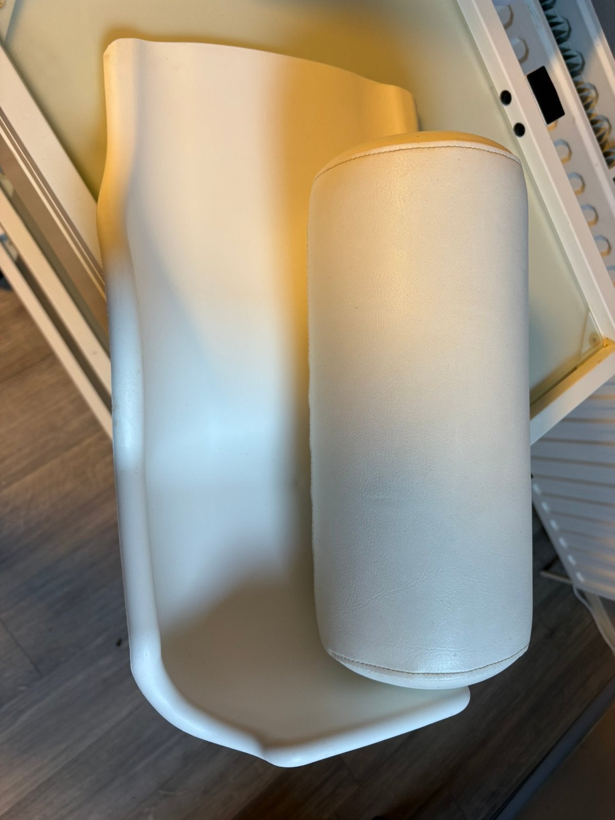 Beensteun met opvangbak, Ophalen