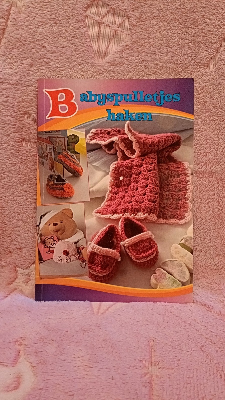 Babyspulletjes haken, Boeken, Ophalen of Verzenden, Zo goed als nieuw, Breien en Haken