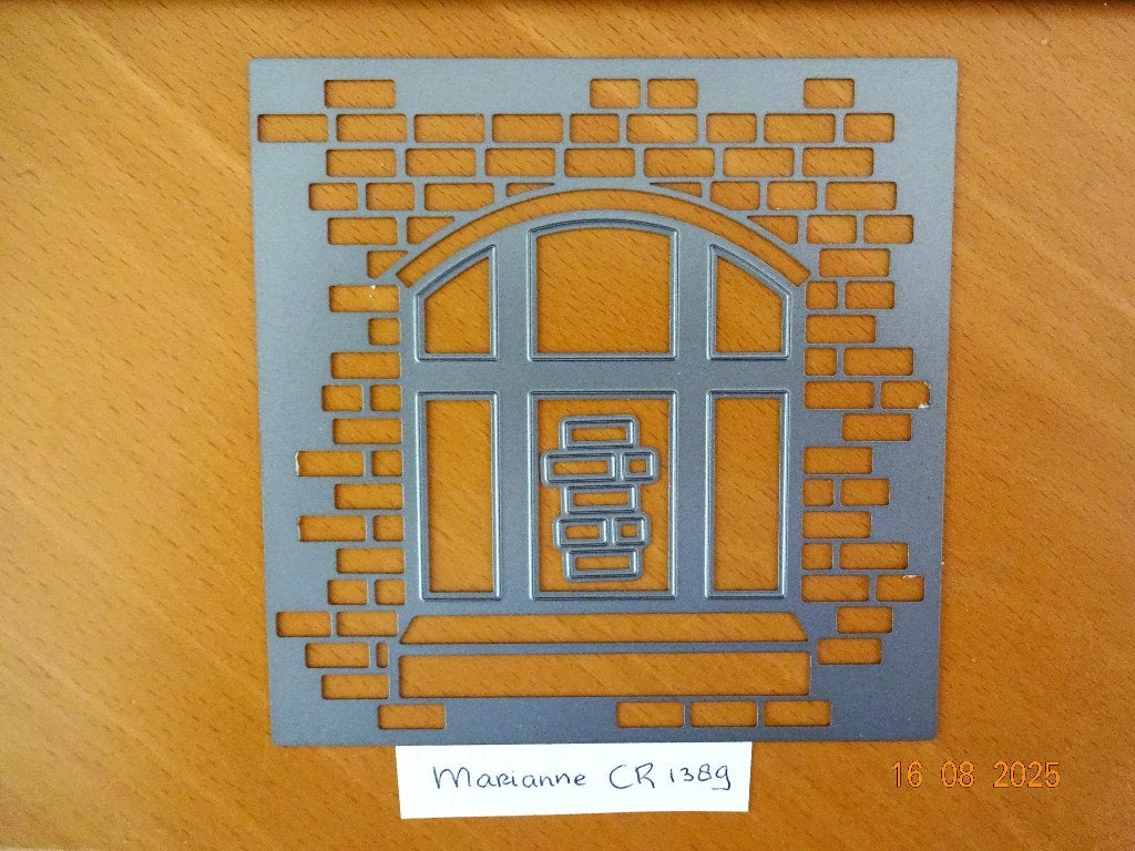 Snijmal muur met raam-opening Marianne CR1389 € 7,50, Ophalen of Verzenden, Nieuw, Overige thema's, Pons of Mal