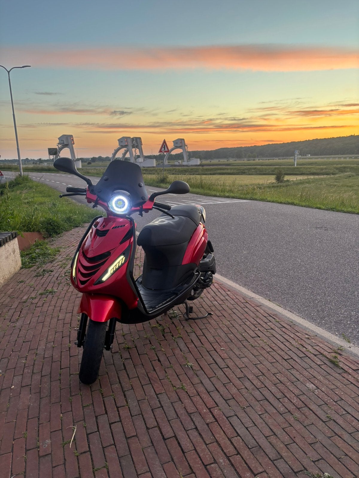 Piaggio Zip 4T 2V 2017, Ophalen, Maximaal 45 km/u, Zip, Zo goed als nieuw