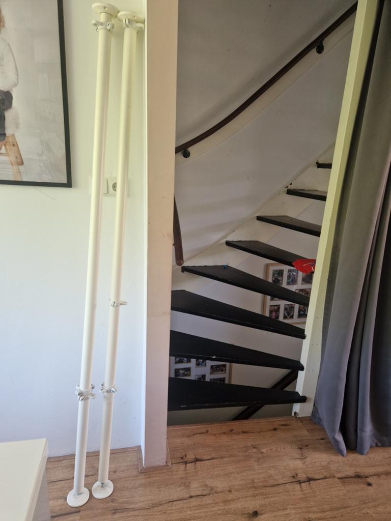 Stolmen IKEA ELVARLI Uitschuifbare Staanders (210-330 cm), Huis en Inrichting, Ophalen of Verzenden, Zo goed als nieuw