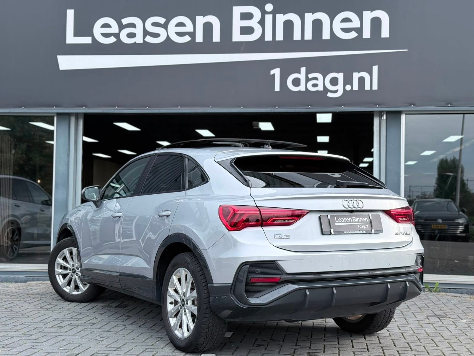 Foto 2 van Audi Q3 Sportback 45 TFSI e Edition Pano|Keyles|Leder