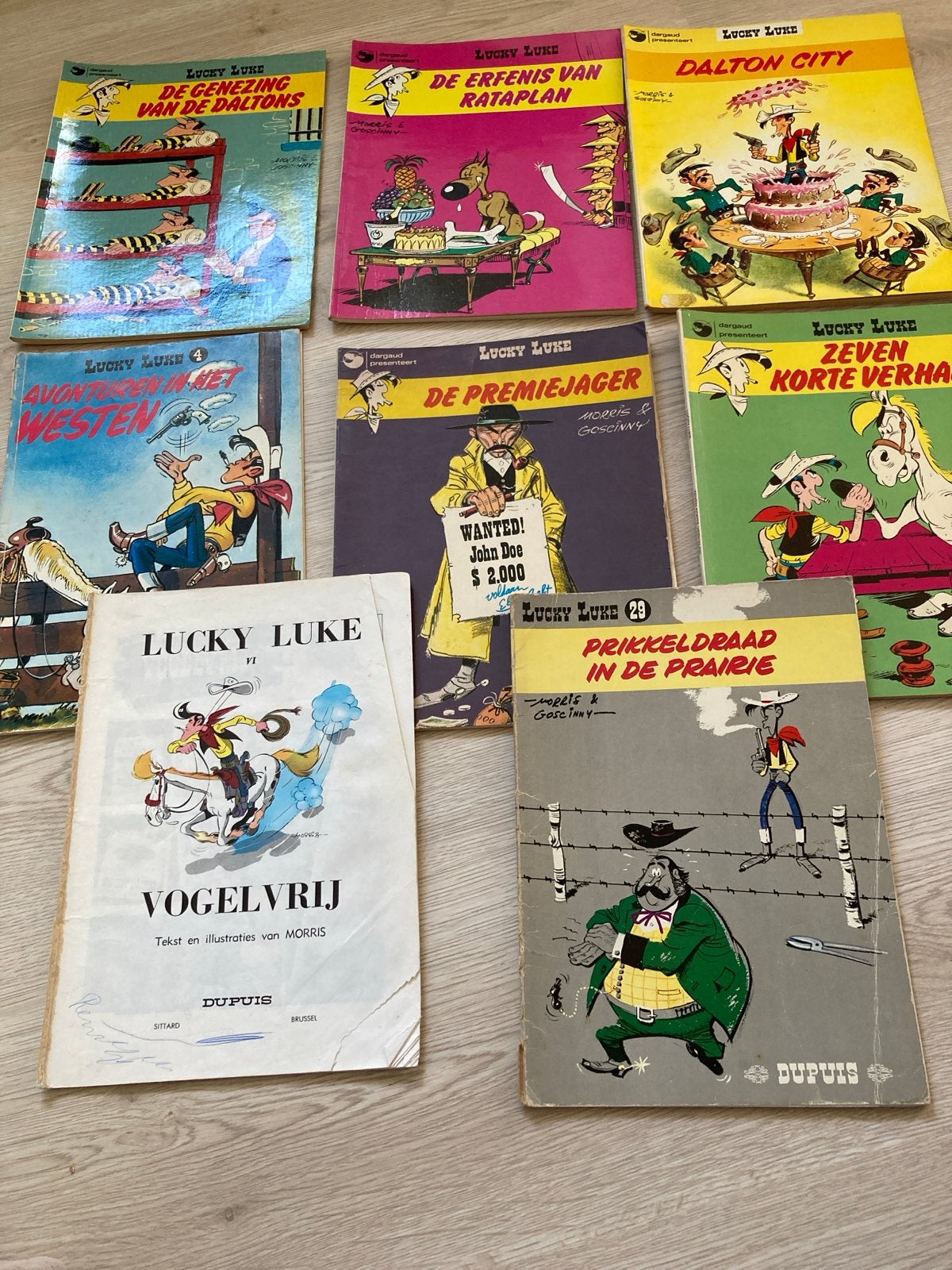 Lucky Luke Stripboeken Collectie - 8 albums, Meerdere stripboeken, Ophalen of Verzenden, Gelezen