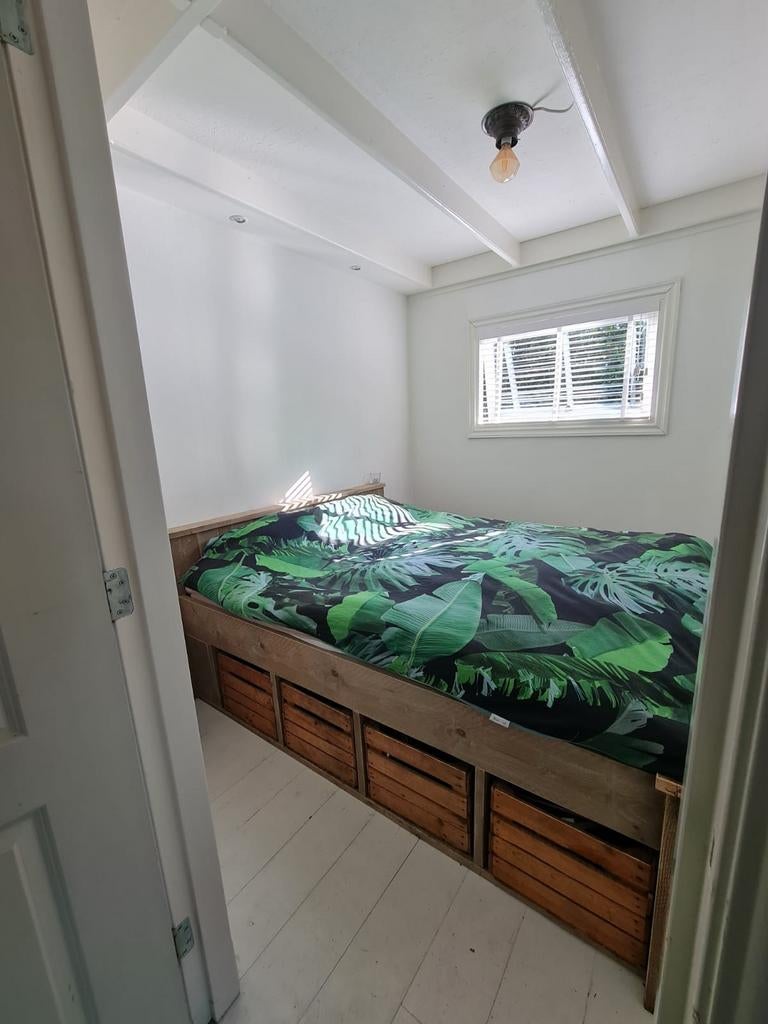 2x Steigerhouten bed met opbergruimte - 140x200 en 160x200cm, Huis en Inrichting, Slaapkamer | Bedden, Ophalen, Bruin, Steigerhout