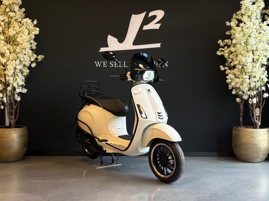 Vespa Sprint | Monte Bianco | Brom | 2019 | 8428 km | 1 eig, Overige modellen, ., Maximaal 45 km/u, Ophalen of Verzenden