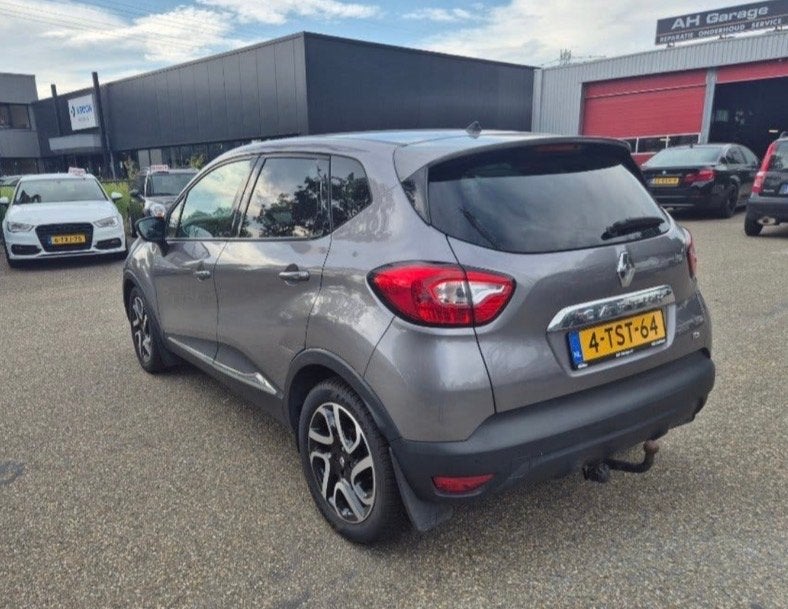 Foto 5 van Renault Captur AUTOMAAT 1.2 TCE 120 EDC 2014 Grijs