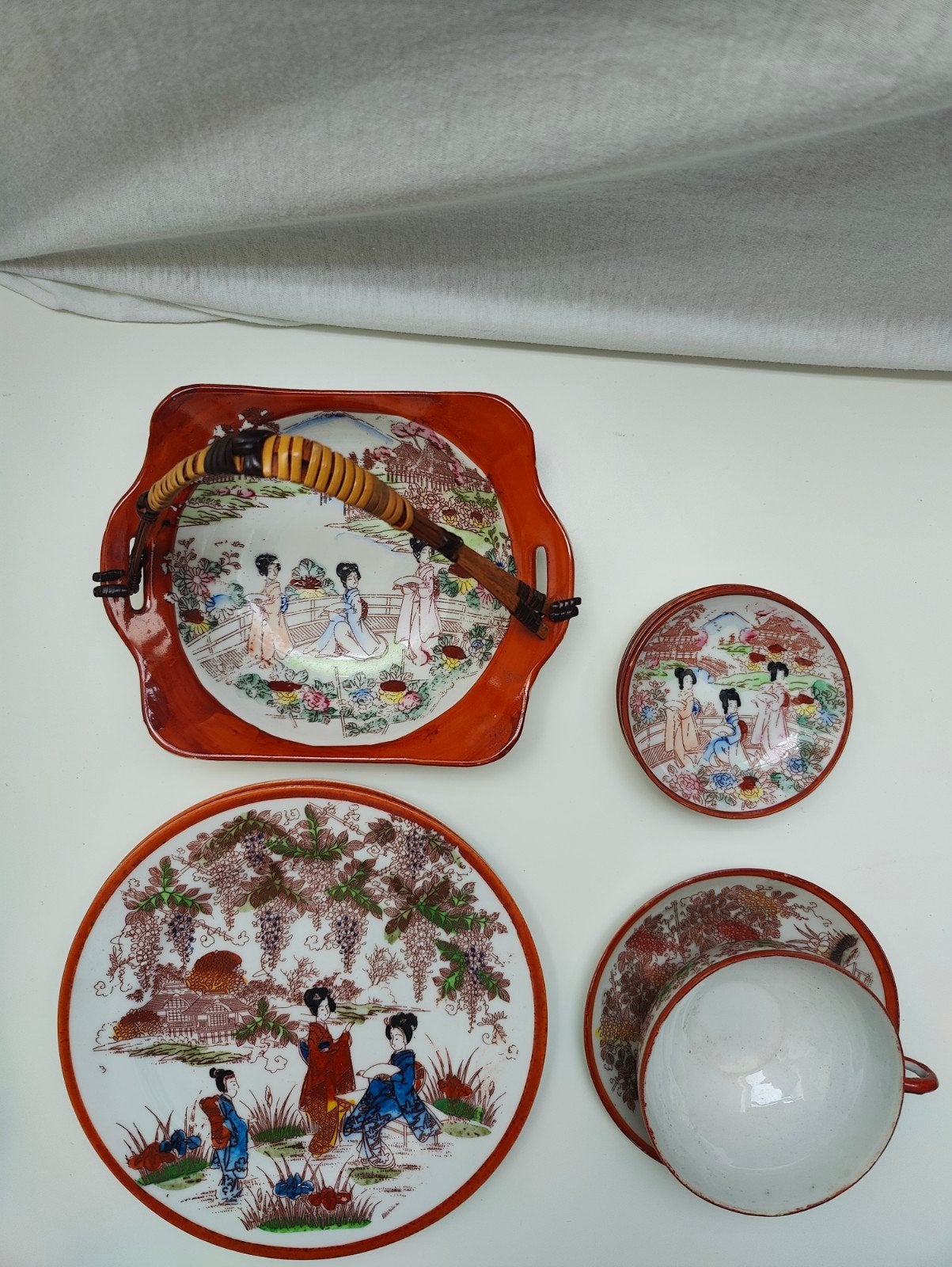 Handbeschilderd Japans „Geisha Girl” Eierschaalporselijn, Antiek en Kunst, Ophalen of Verzenden