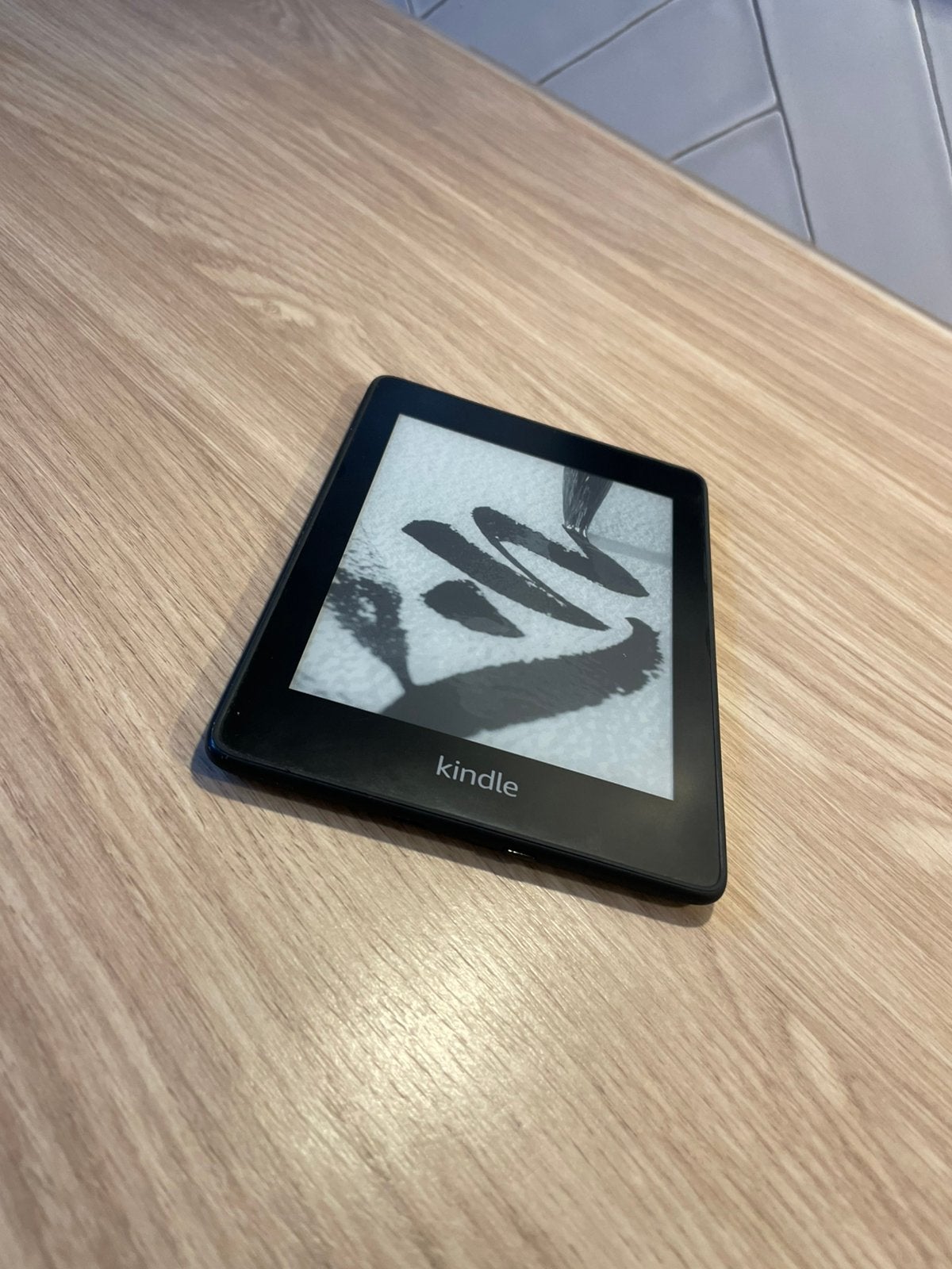 Kindle paperwhite 10th edition, Ophalen of Verzenden, Gebruikt, 8 GB