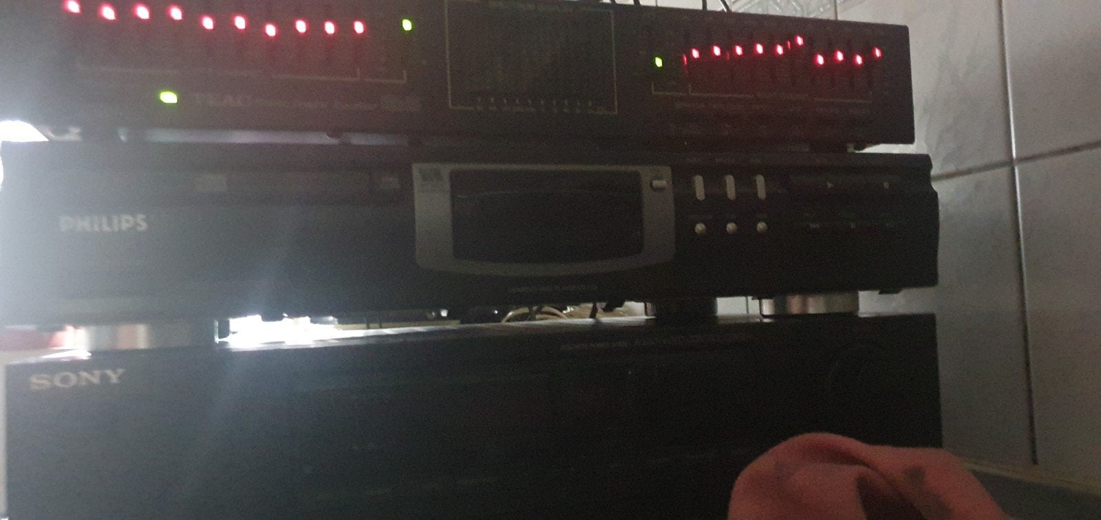 TEAC EQA-20 Equalizer kleur zwart afmeting 432x67x162, Ophalen of Verzenden, Gebruikt, Minder dan 60 watt, Overige merken