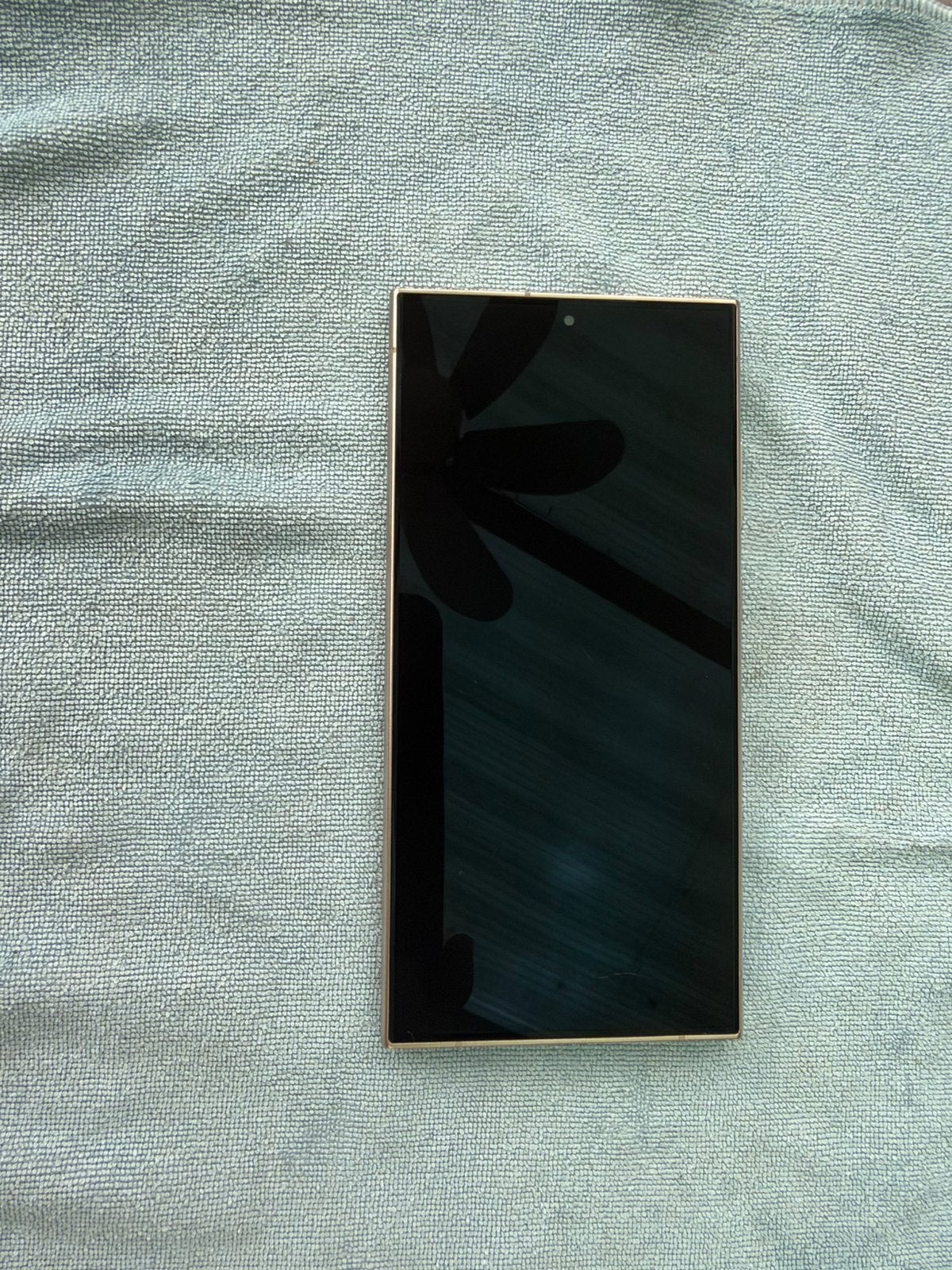 Foto 10 van Samsung Galaxy S24 Ultra 256GB 5G Titanium Grey + S Pen
