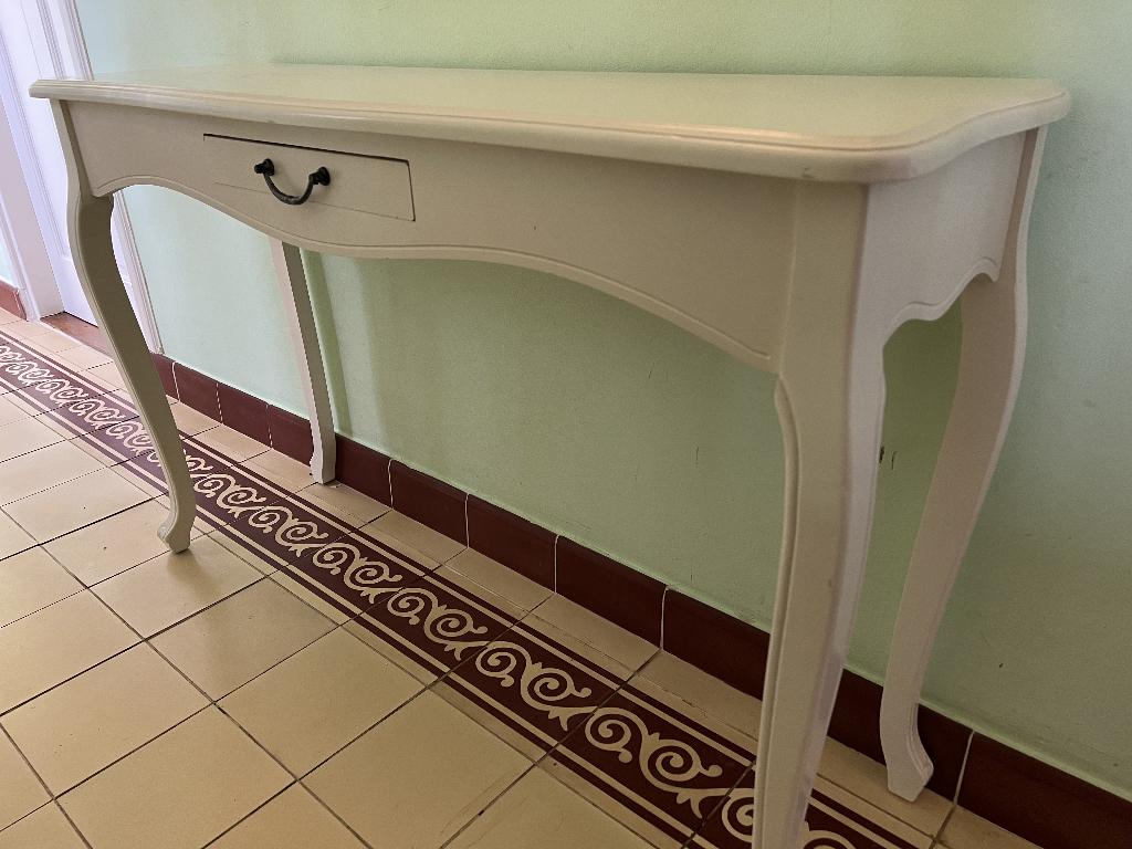 side table, Huis en Inrichting, Tafels | Sidetables, Ophalen, 100 tot 150 cm, Zo goed als nieuw, 25 tot 50 cm