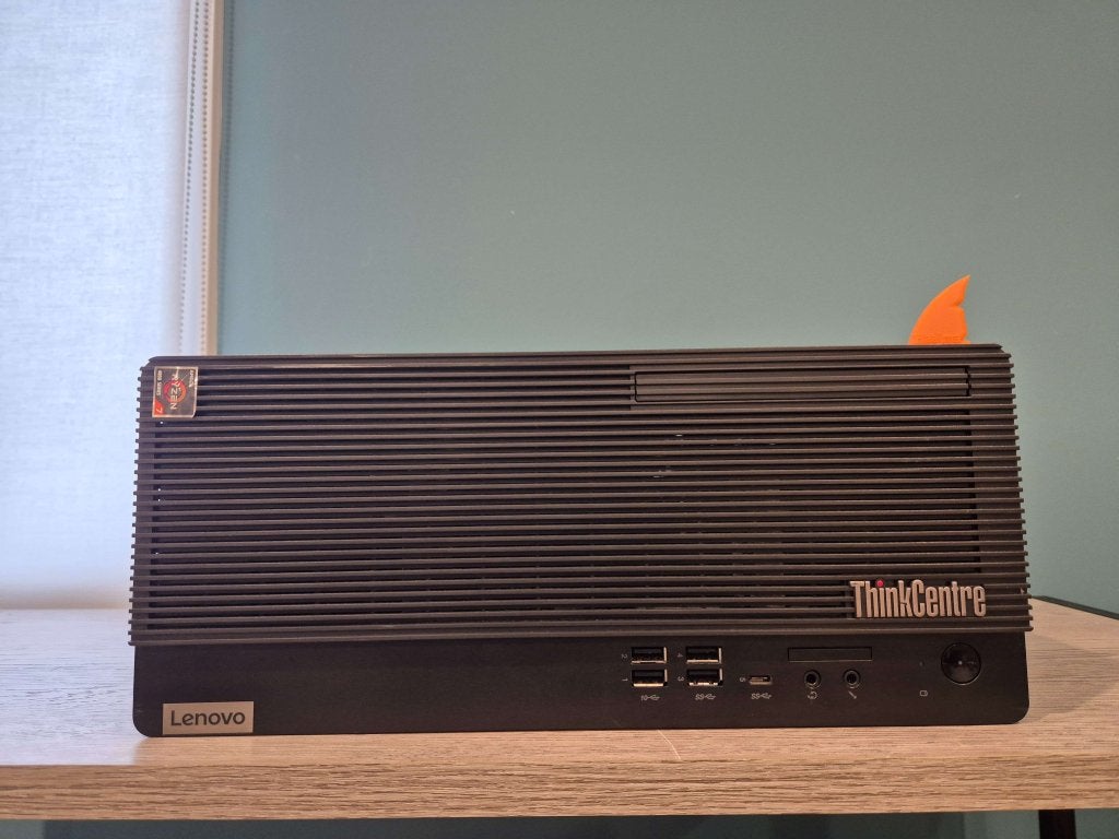LENOVO M75T Gen 2 | RYZEN 7 4700G, 16GB DDR4, 256GB NVME, Computers en Software, Niet ingevuld, 256GB, 8 GB, Niet ingevuld