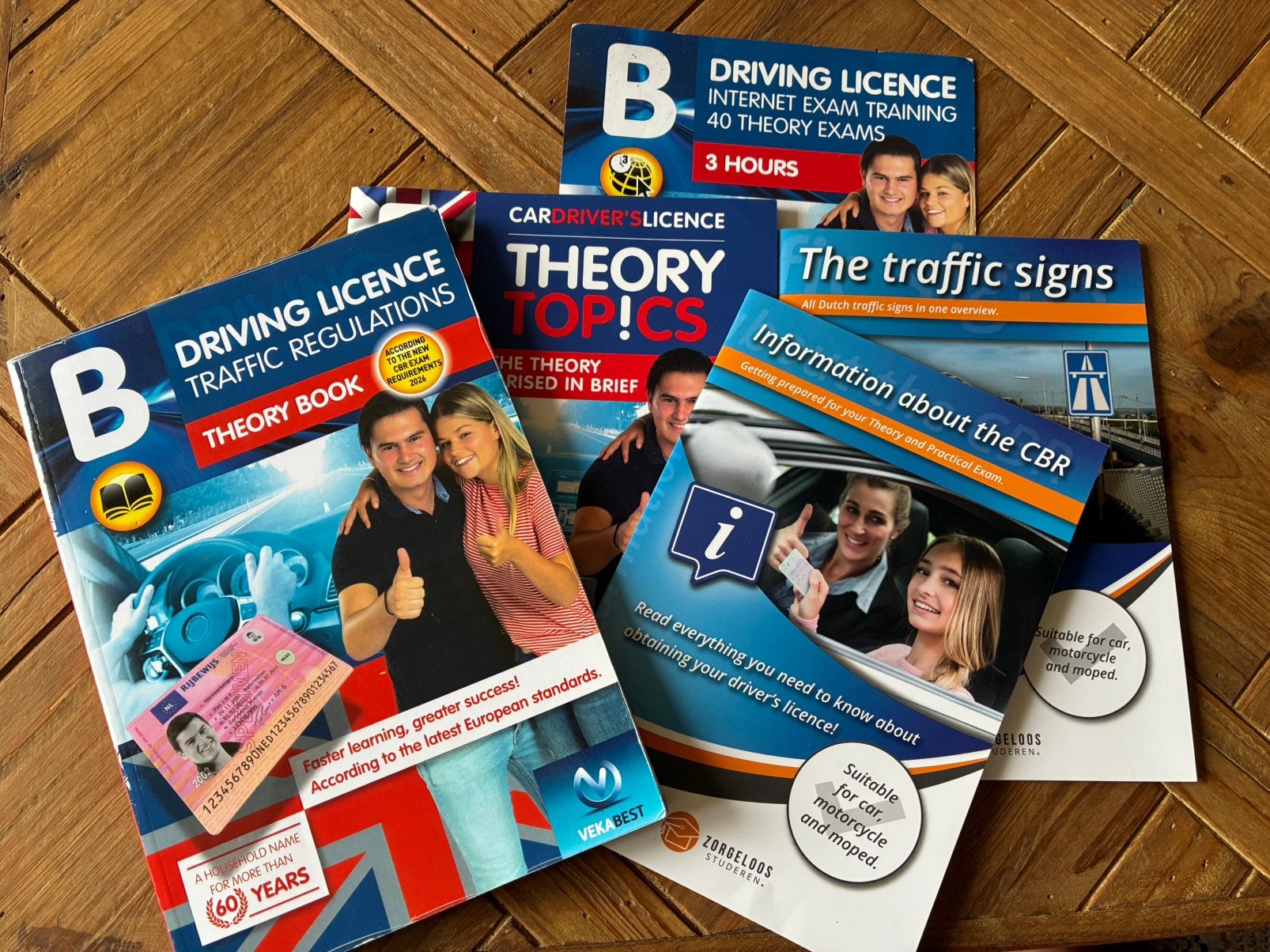 CBR Car theory study package English, Ophalen of Verzenden, Zo goed als nieuw