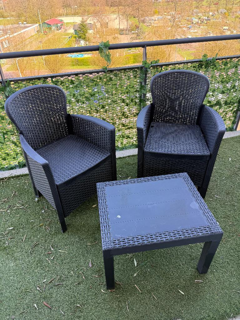 Tuinmeubel - stoelen en tafel kunststof, Tuin en Terras, Tuinsets en Loungesets, Kunststof, Gebruikt, Bijzettafel, Tuinset