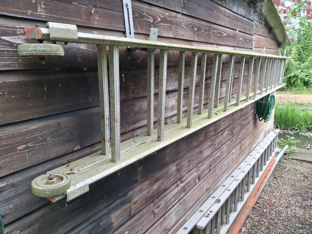 Aluminium uitschuifbare ladder met wielen, Ophalen, Gebruikt, 4 meter of meer