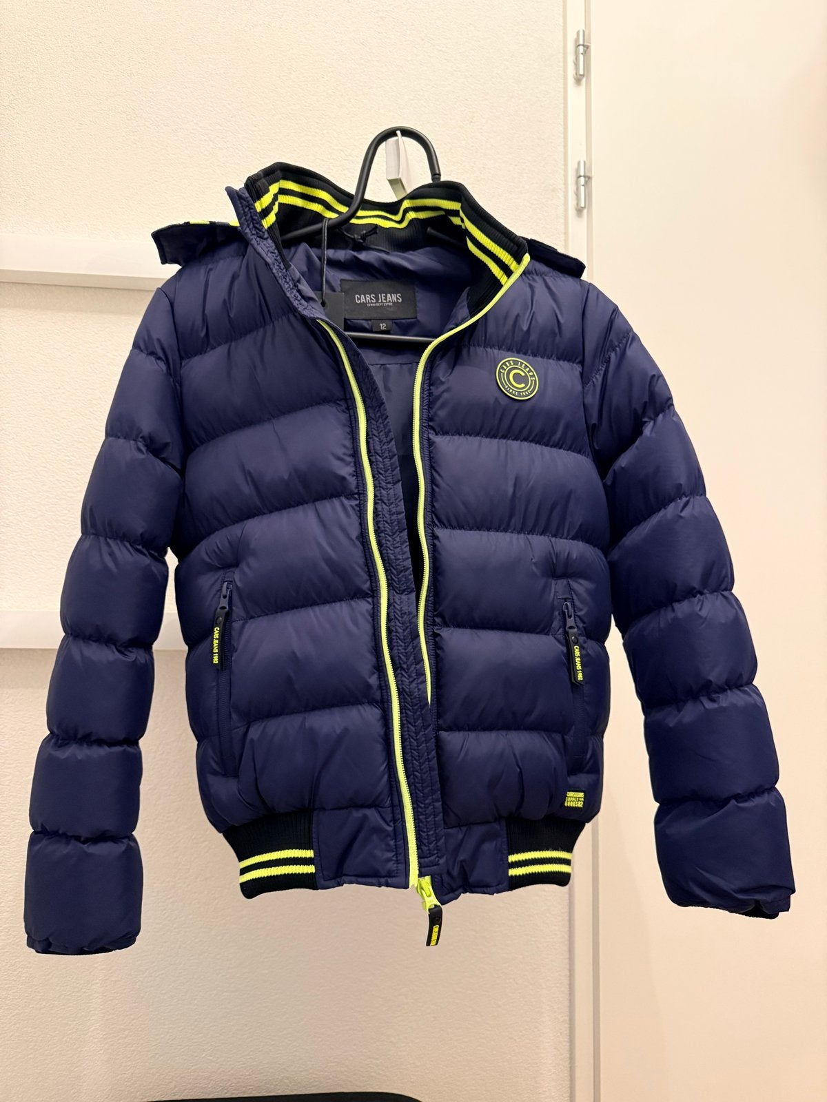 Nieuwe Cars Jeans jongens winterjas maat 152 (12 jaar), Kinderen en Baby's, Ophalen of Verzenden, Nieuw, Jongen, Jas