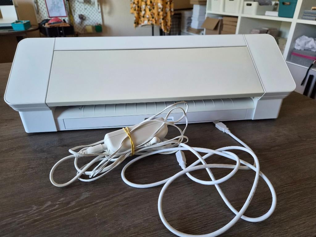 Silhouette cameo 4 (wit), Hobby en Vrije tijd, Ophalen of Verzenden, Zo goed als nieuw, Slicemachine of Snijmachine, Overige merken