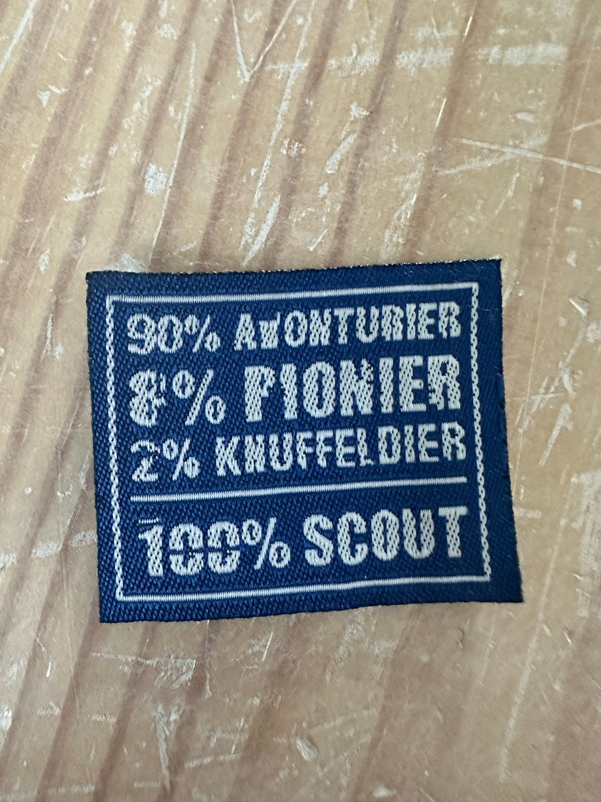 Unieke Scouting badge: 100% Scout, Avonturier, Pionier, Ophalen of Verzenden, Nieuw, Embleem, Speld of Insigne