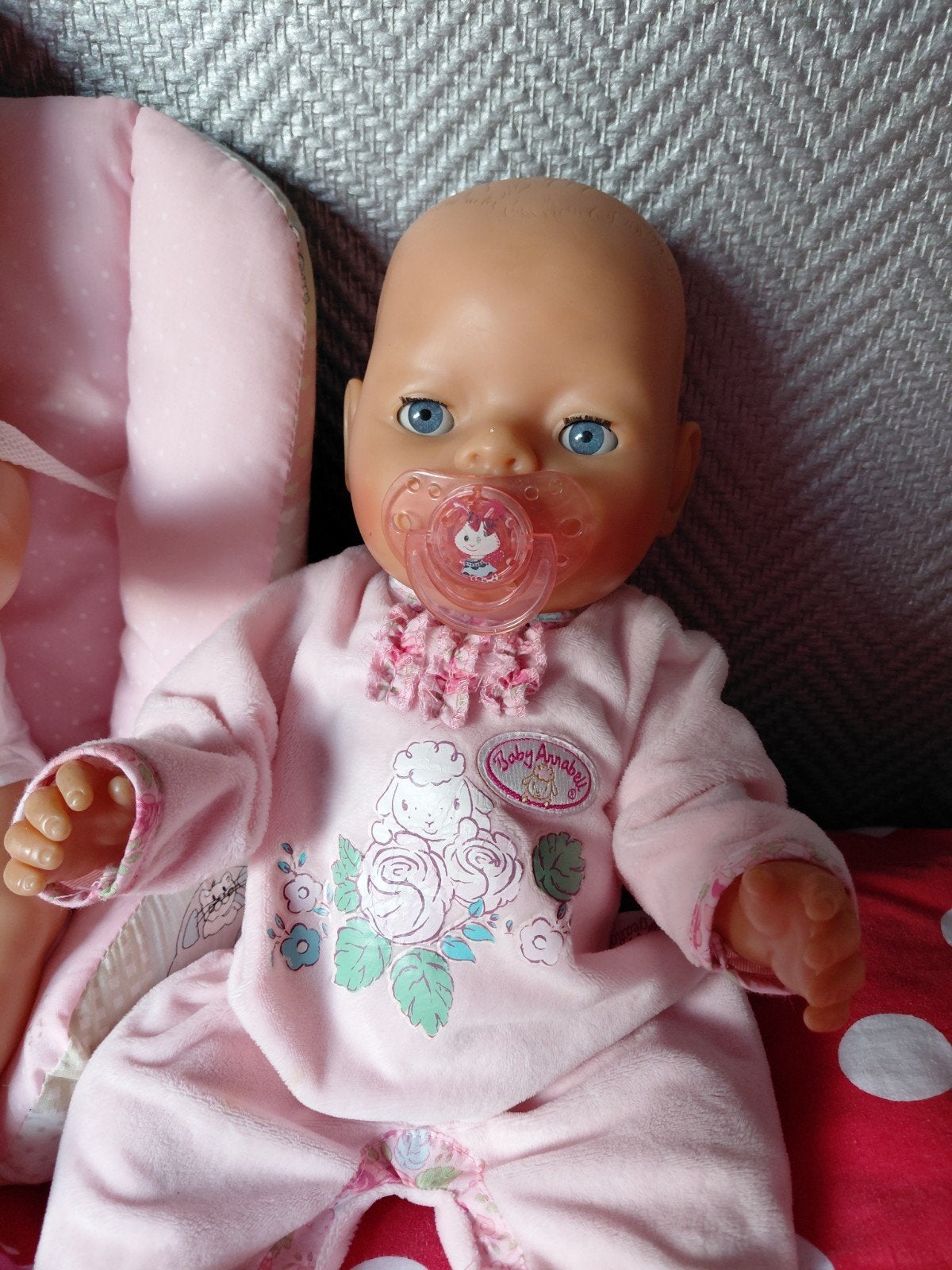 Baby Born pop in draagwiegje, Ophalen of Verzenden, Gebruikt, Babypop