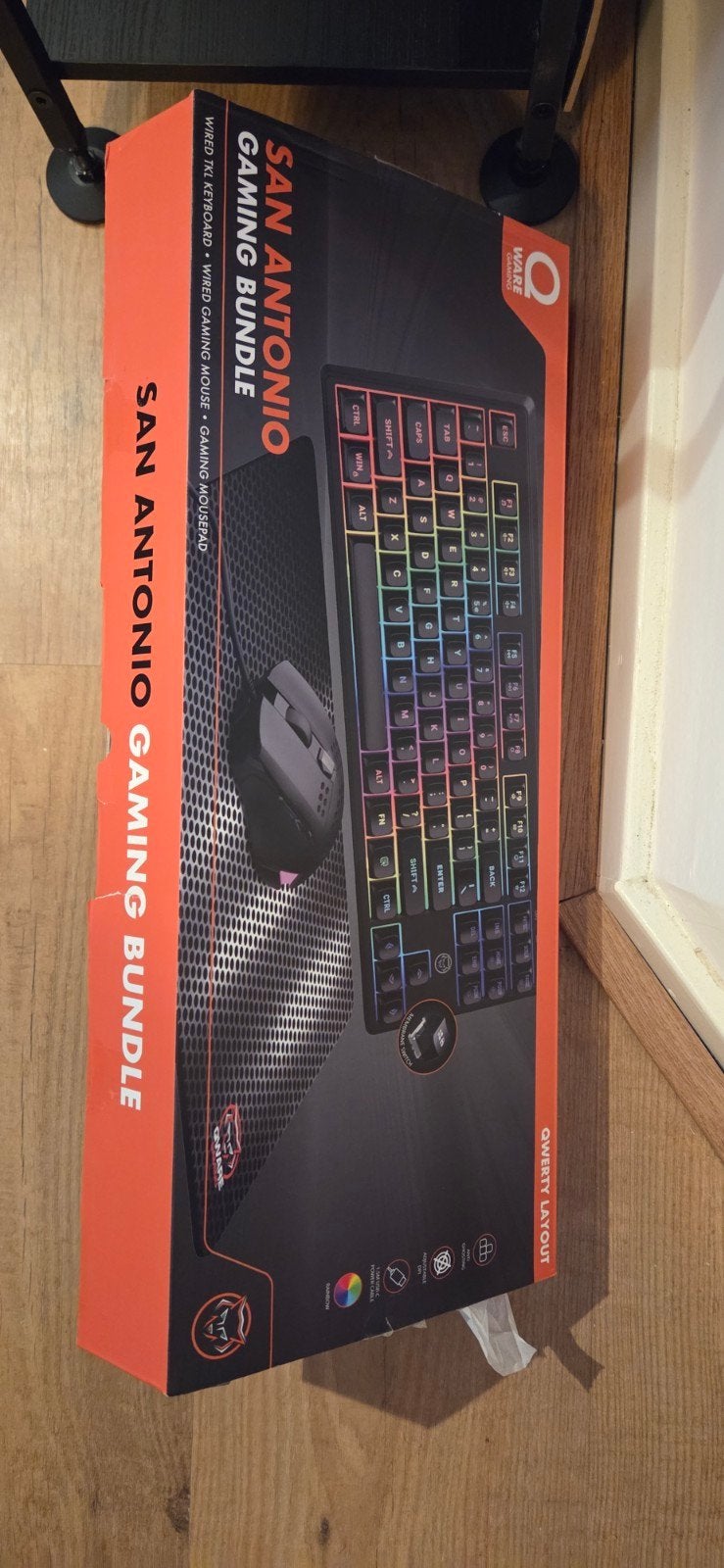 Qware San Antonio Gaming Bundle: Toetsenbord, Muis & Muismat, Ophalen of Verzenden, Nieuw