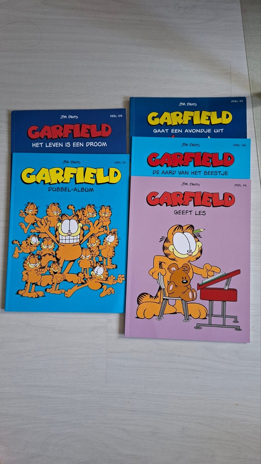 Garfield 5 strips, Boeken, Meerdere stripboeken, Ophalen, Zo goed als nieuw