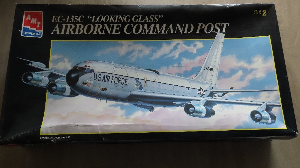 EC-135C Airborne Command Post en Tanker AMT 1/72, Hobby en Vrije tijd, Modelbouw | Vliegtuigen en Helikopters, Overige merken