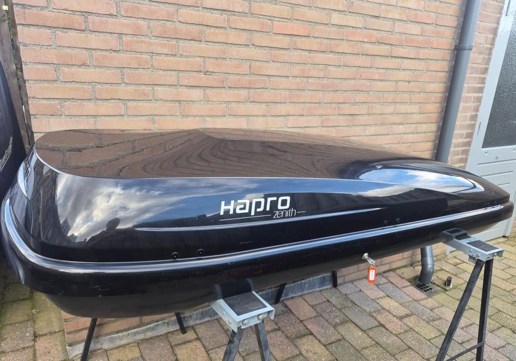 Hapro Zenith 6.5 Brilliant Black Dakkoffer - 360 Liter, Auto diversen, Dakkoffers, Zo goed als nieuw, Ophalen