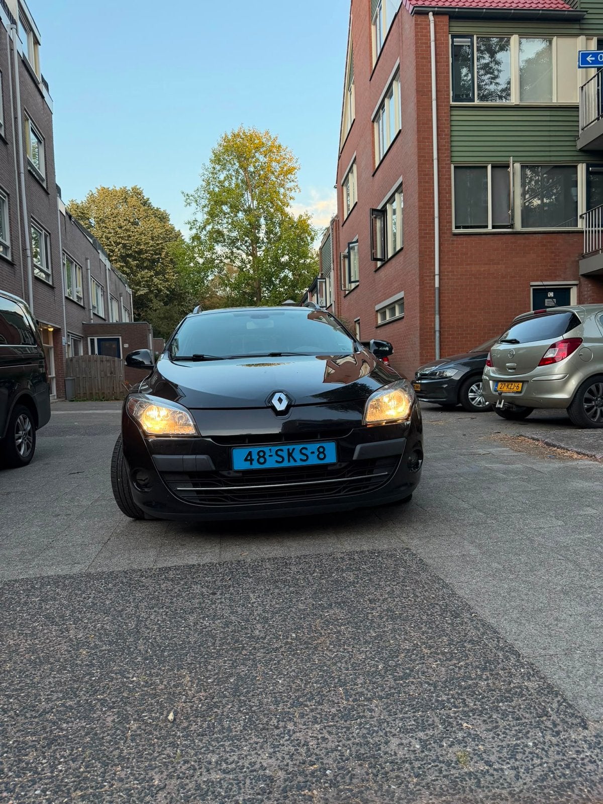 Renault Mégane taxi TE HUUR, Auto's, Renault, 680 kg, 4 cilinders, Zwart, Origineel Nederlands