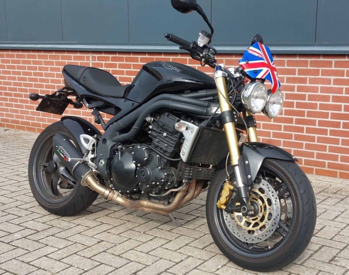 TRIUMPH SPEED TRIPLE 1050 3299€ ! rijdt prima , inruil, Motorrijbewijs A, Bedrijf, 1050 cc, Meer dan 35 kW