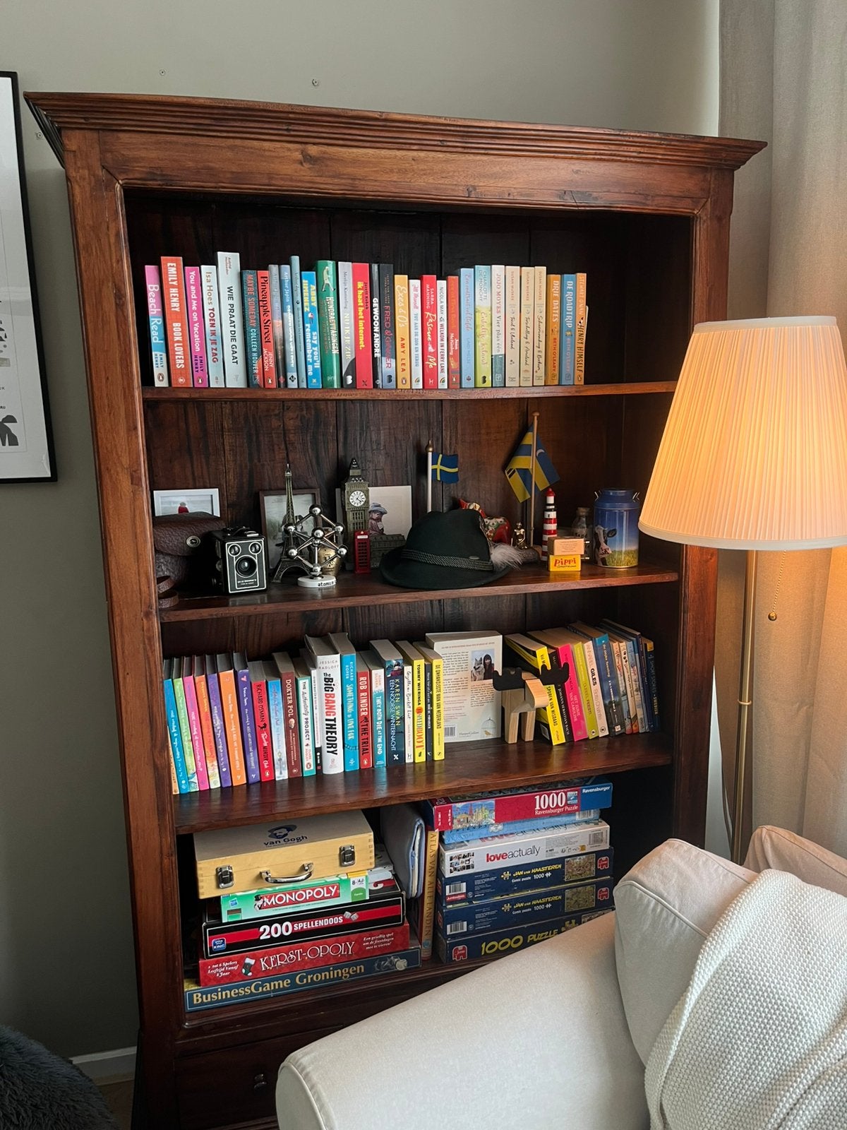 Prachtige boekenkast zoekt nieuw thuis, Huis en Inrichting, Ophalen, Gebruikt, 50 tot 100 cm, 150 tot 200 cm