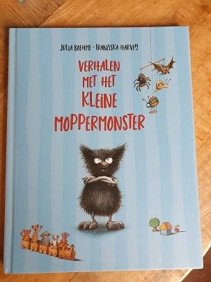 VERHALEN MET HET KLEINE MOPPERMONSTER - Julia Boehme _L, Ophalen of Verzenden, Zo goed als nieuw, Fictie algemeen