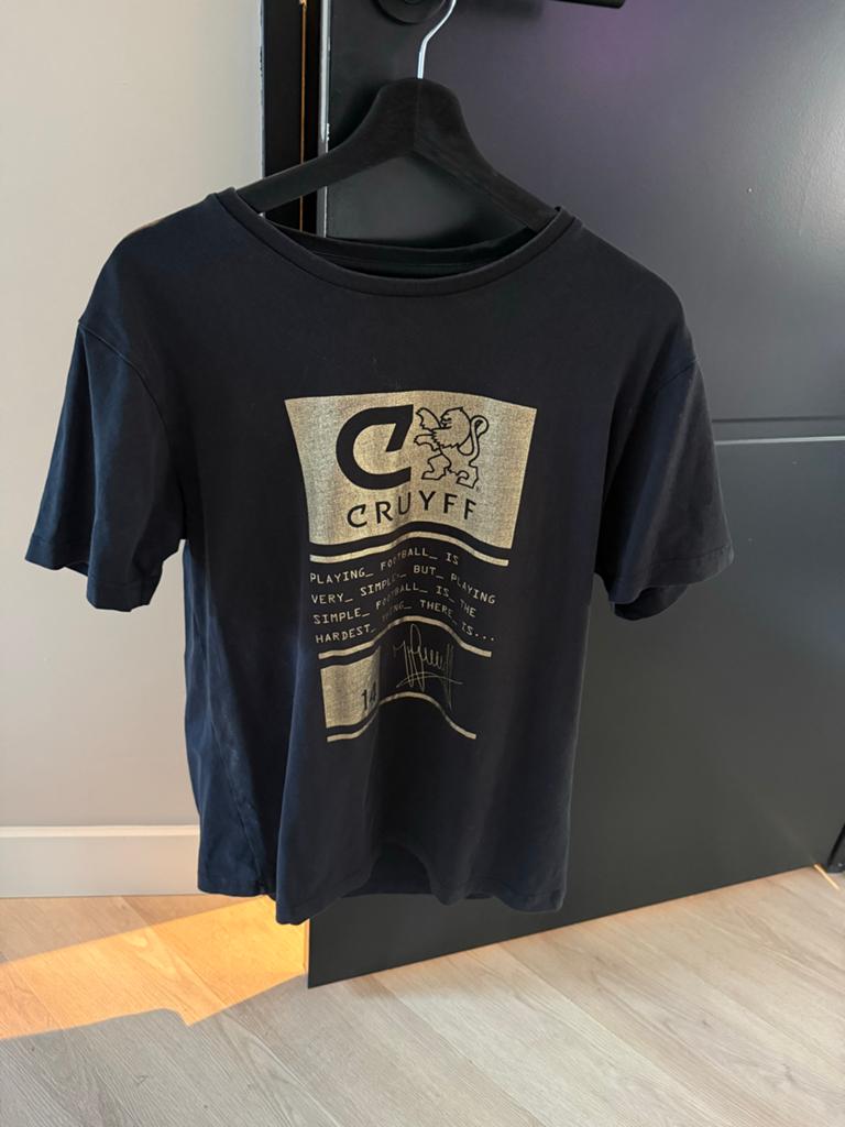 Cruyff T-shirt Zwart Maat L, Ophalen of Verzenden, Zo goed als nieuw, Maat 52/54 (L), Zwart
