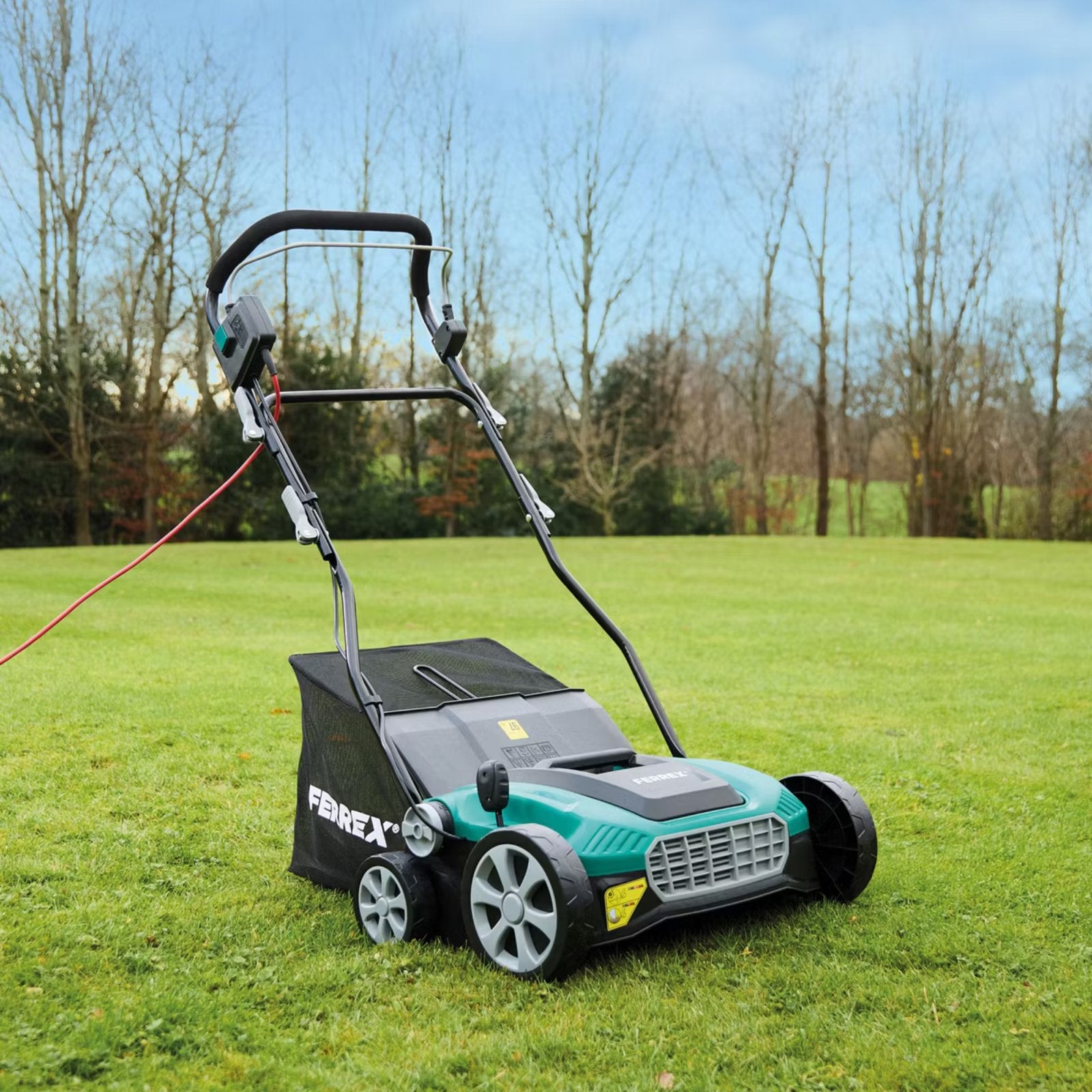 Ferrex Elektrische Verticuteermachine met Opvangzak, Ophalen of Verzenden, Gebruikt, Elektrisch