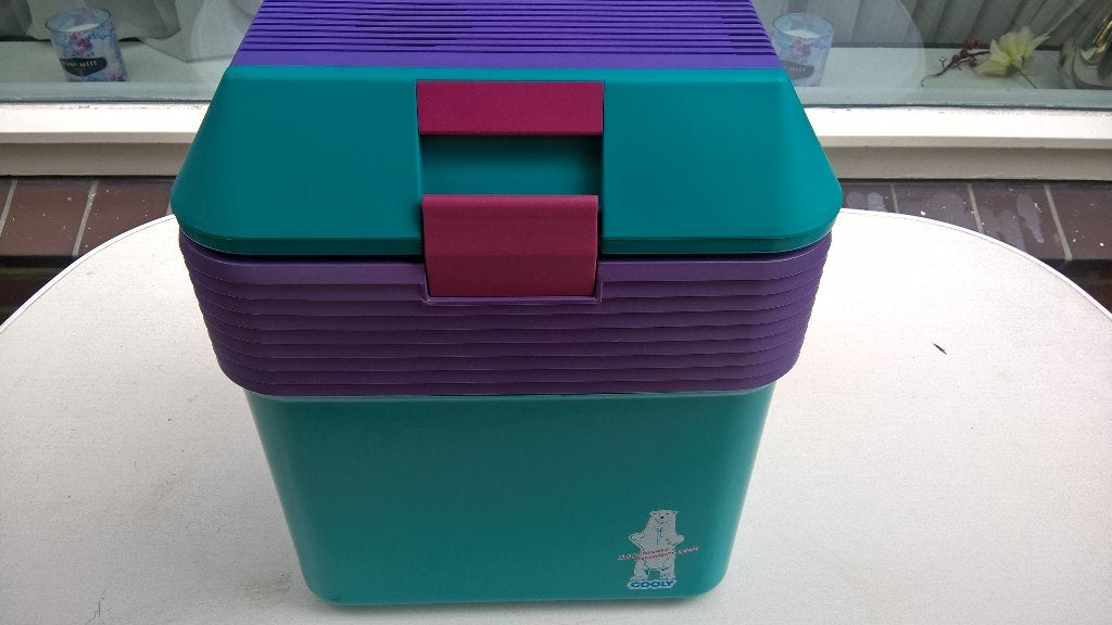 TE koop aangeboden mooi auto koelbox doe gepast bod, Ophalen of Verzenden, Zo goed als nieuw