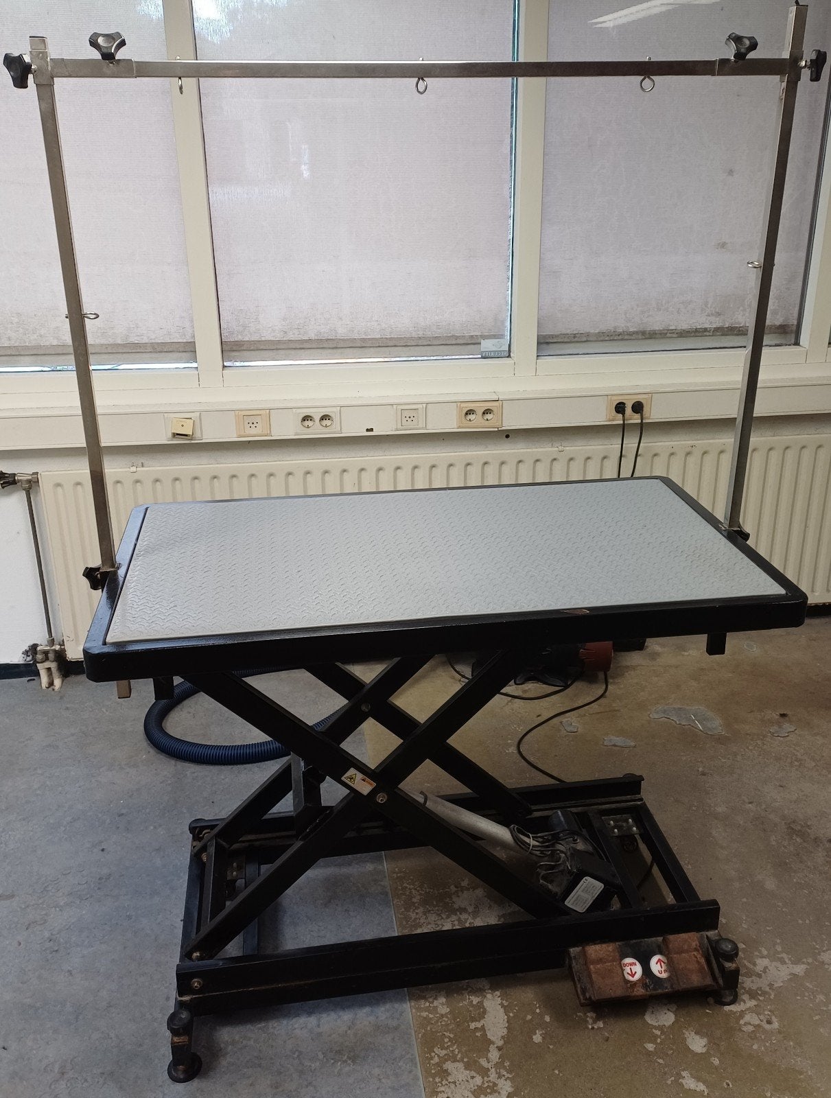Elektrische trimtafel, Ophalen, Gebruikt