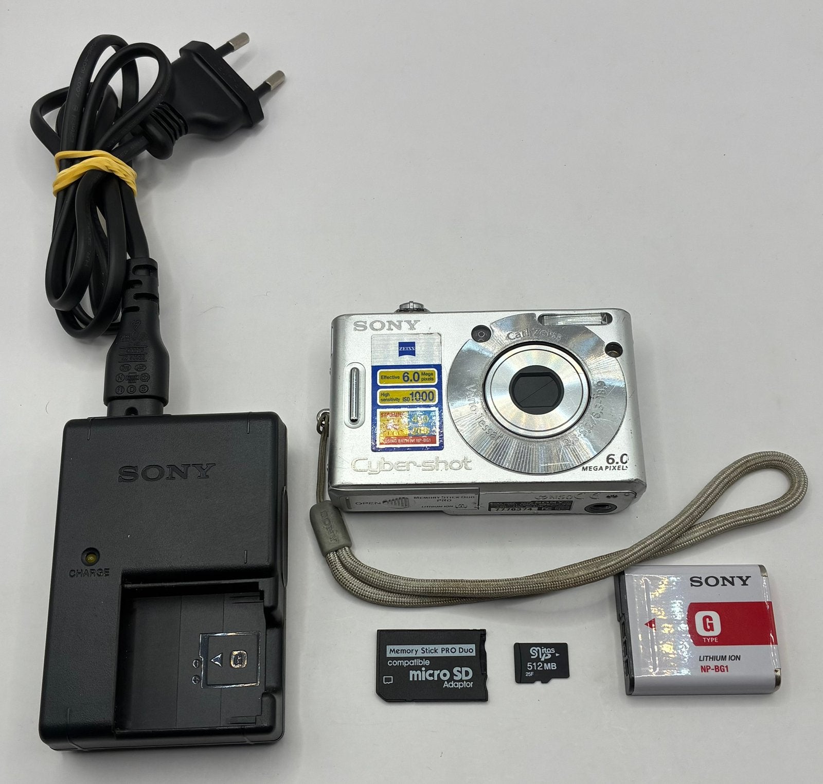 Sony Cyber-shot DSC-W30 - compact camera, Ophalen of Verzenden, Zo goed als nieuw, Sony, 8 keer of meer