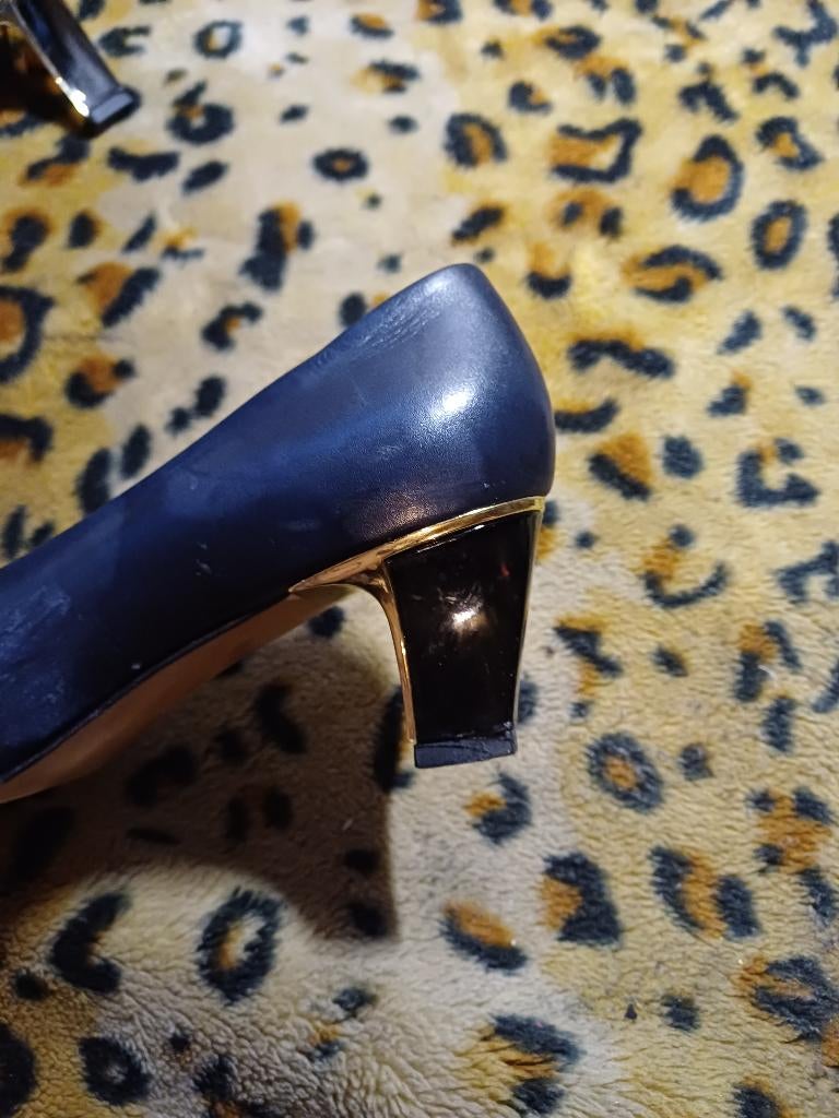 Bally dames pumps, Kleding | Dames, Schoenen, Ophalen, Pumps, Zwart, Zo goed als nieuw