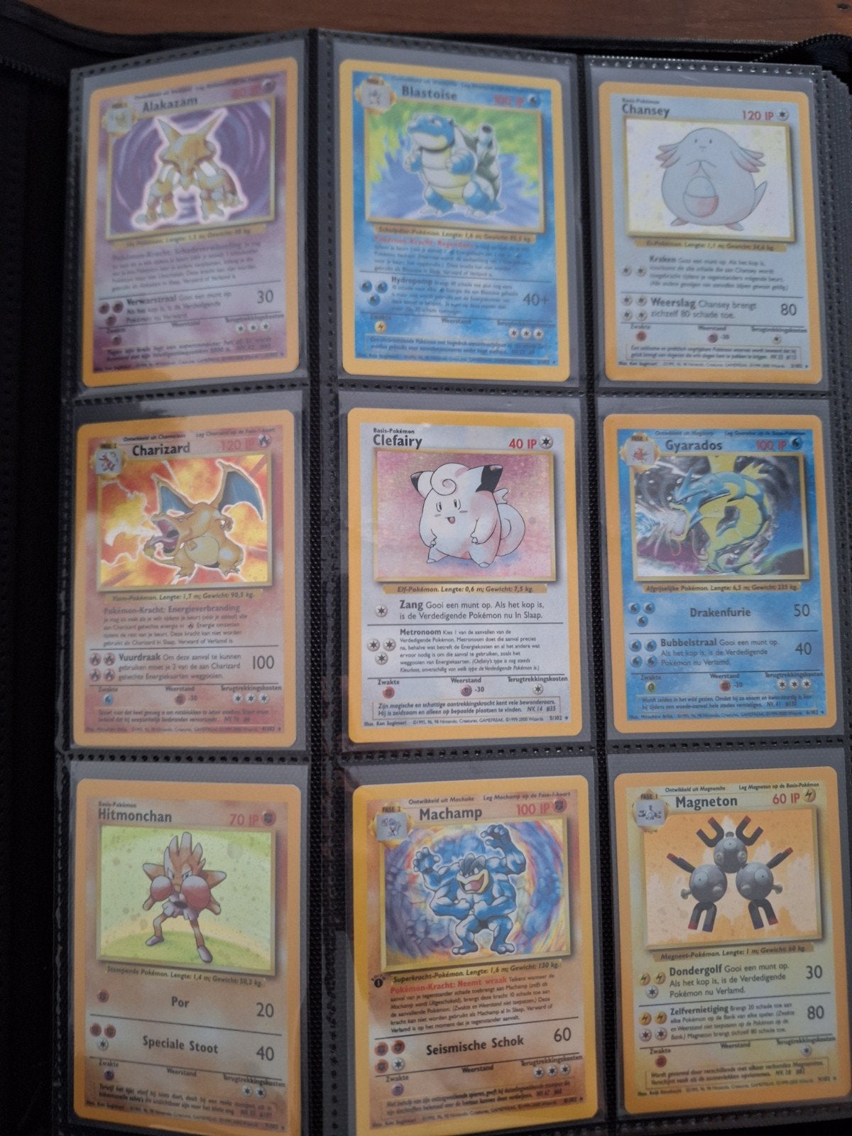 Complete nederlandse base set - vintage pokemo, Ophalen of Verzenden, Zo goed als nieuw, Meerdere kaarten