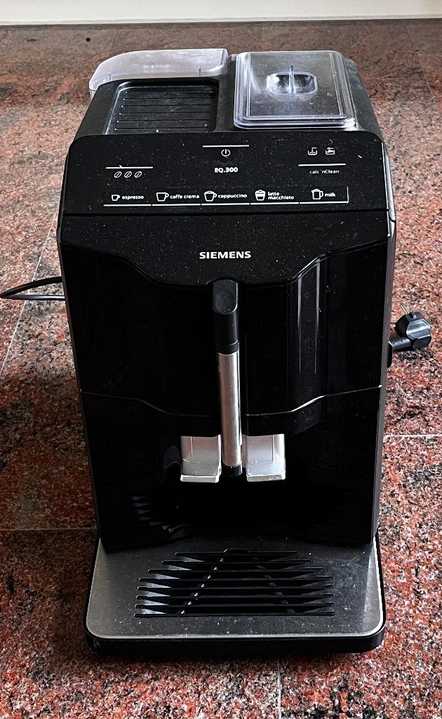 Volautomatische espressomachine Siemens EQ 300, Ophalen, Gebruikt, Espresso apparaat, Koffiebonen
