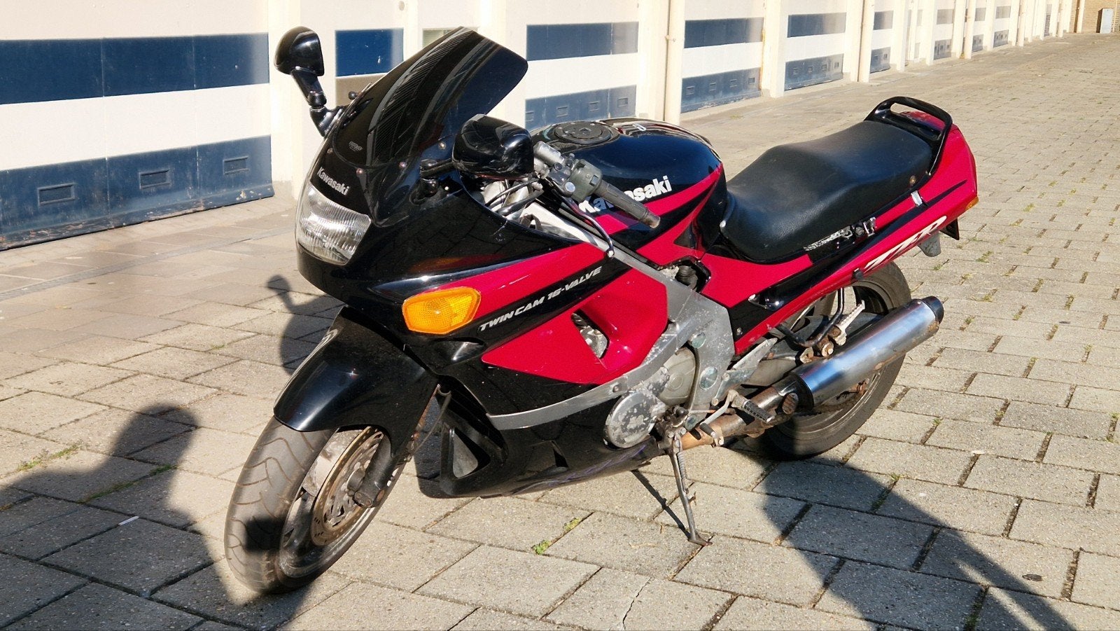 Kawasaki ZZR600 1991 Zwart/Roze, Particulier